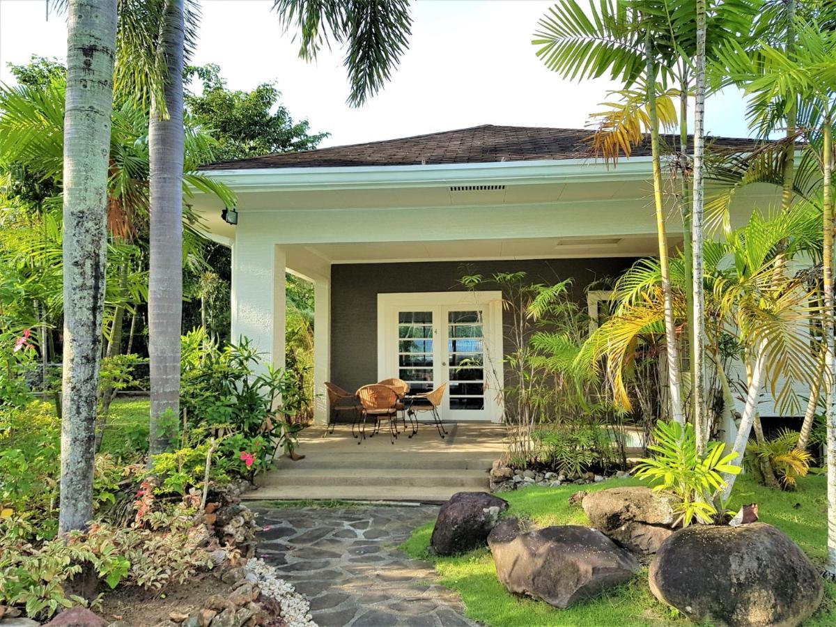 Chateau Bleu Resort Каламба Екстер'єр фото